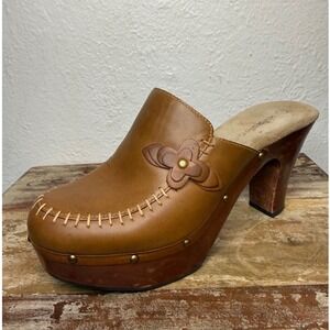Vintage Xhilaration Women's 8.5 Clogs Brown Leather Floral Chunky 90s Y2K